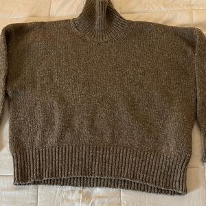 Babaa Cozy Brown Turtleneck Sweater